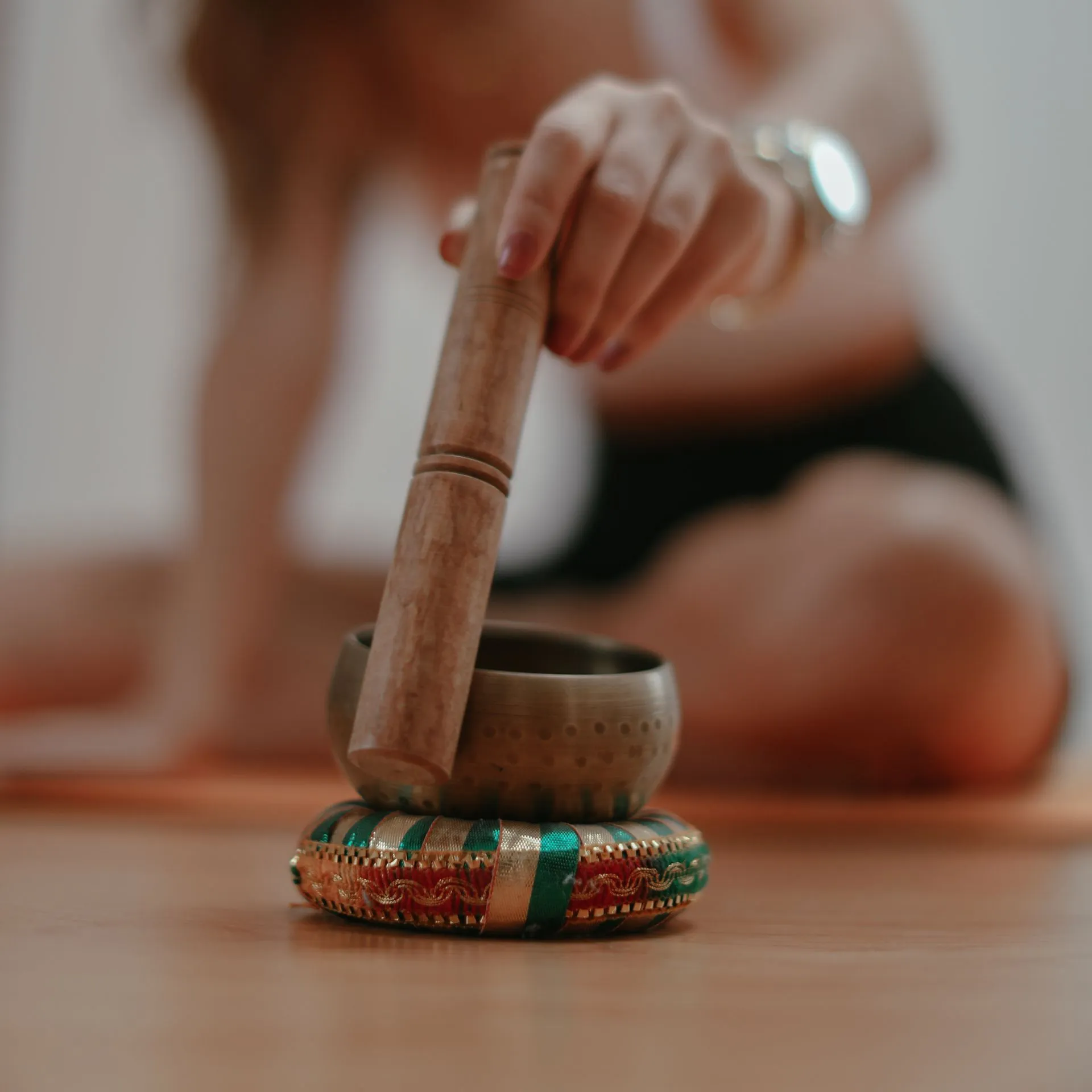 26. ¿Qué es la vibración y qué es la frecuencia?